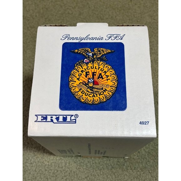 ERTL Farmall F-20 Tractor 1994 Pennsylvania FFA Foundation 1/16 scale New In Box - Picture 2 of 4
